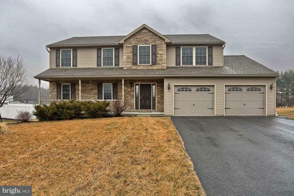 Property Photo:  14 Kreider Drive  PA 17038 