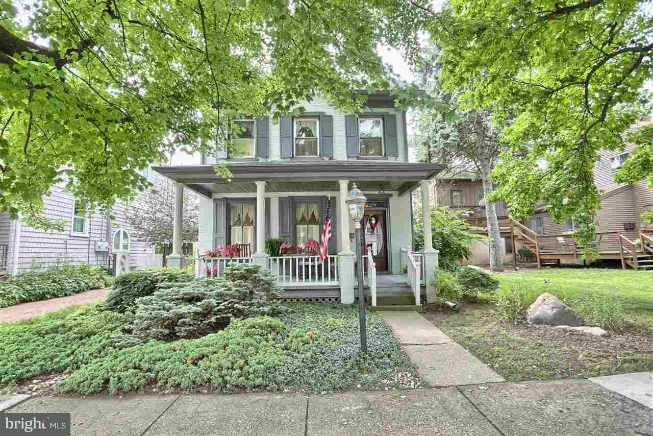 Property Photo:  408 E Main Street  PA 17055 