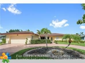 Property Photo:  4909 N Travelers Palm Lane  FL 33319 