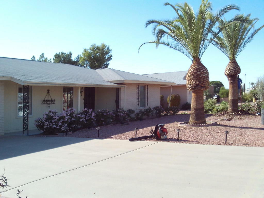 Property Photo:  9129 W Hutton Drive  AZ 85351 