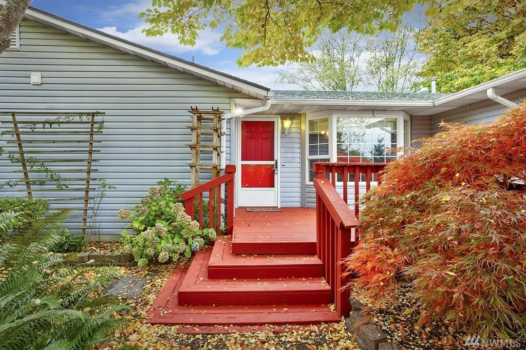 Property Photo: 2875 227th St SW WA 98036