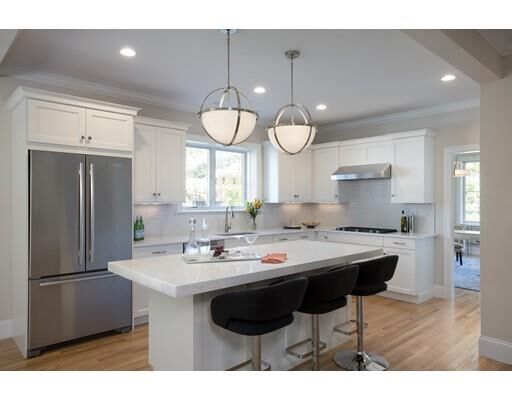 Property Photo:  34 Woodmere Drive 24  MA 02186 