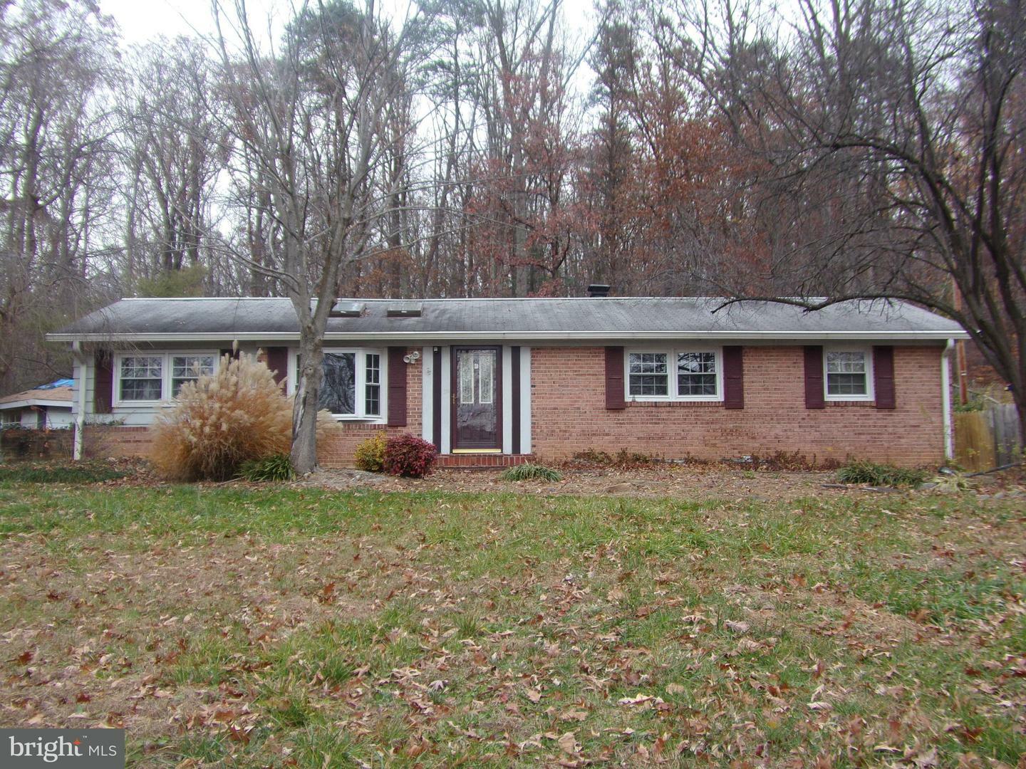 Property Photo:  18209 Possum Point Road  VA 22026 