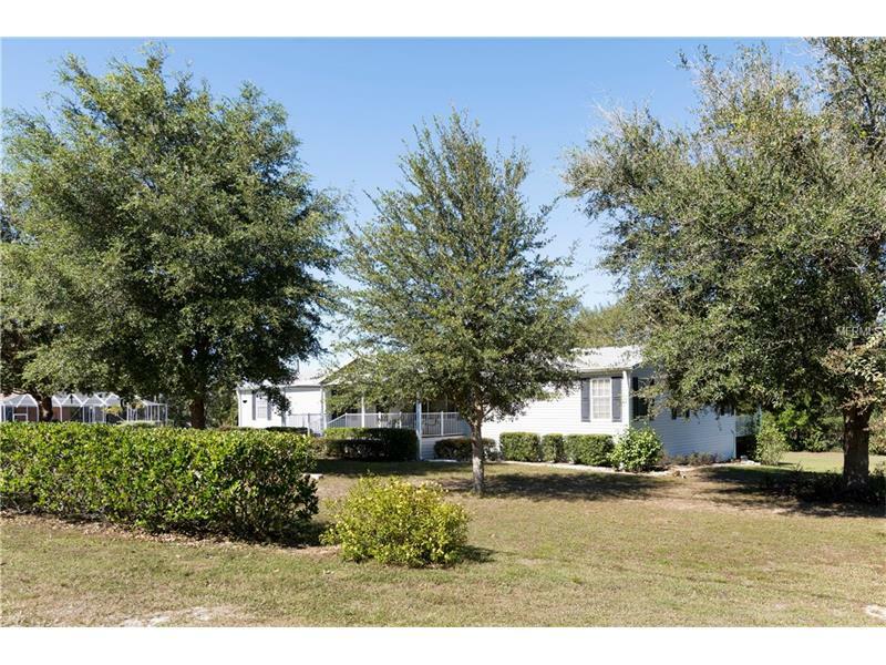 Property Photo: 35335 Flowerfield Lane FL 33525