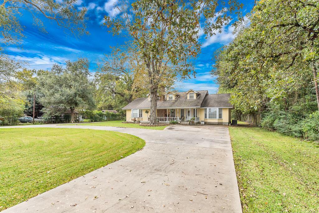 Property Photo: 1117 Red Bud Street TX 77530