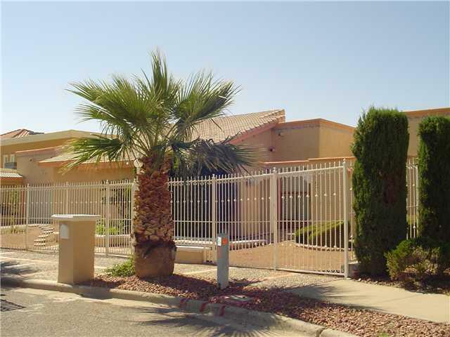 11157 Leo Collins Drive  El Paso TX 79936 photo