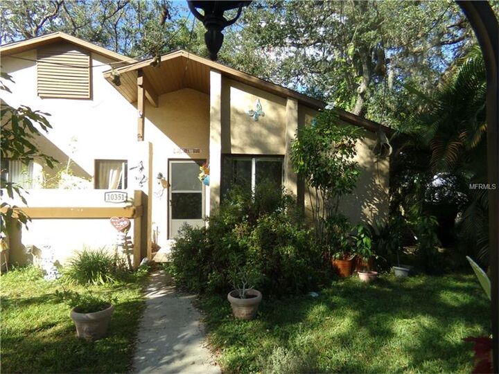 Property Photo: 10351 Riva Ridge Trail FL 32817