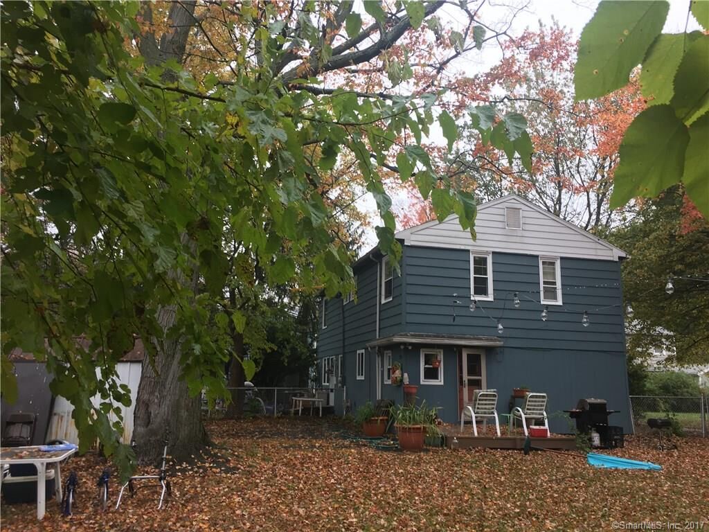 Property Photo:  73 Hull Court  CT 06614 