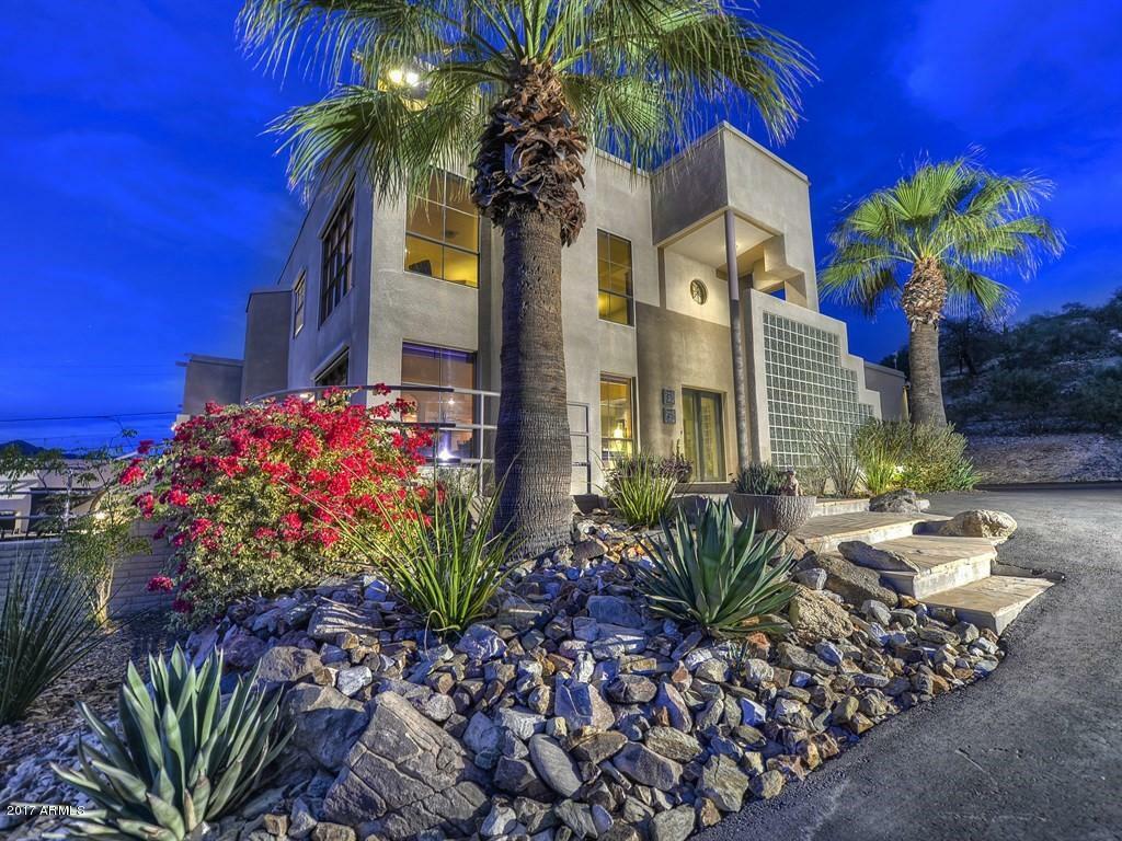 Property Photo:  5607 N Camelback Canyon Place  AZ 85018 