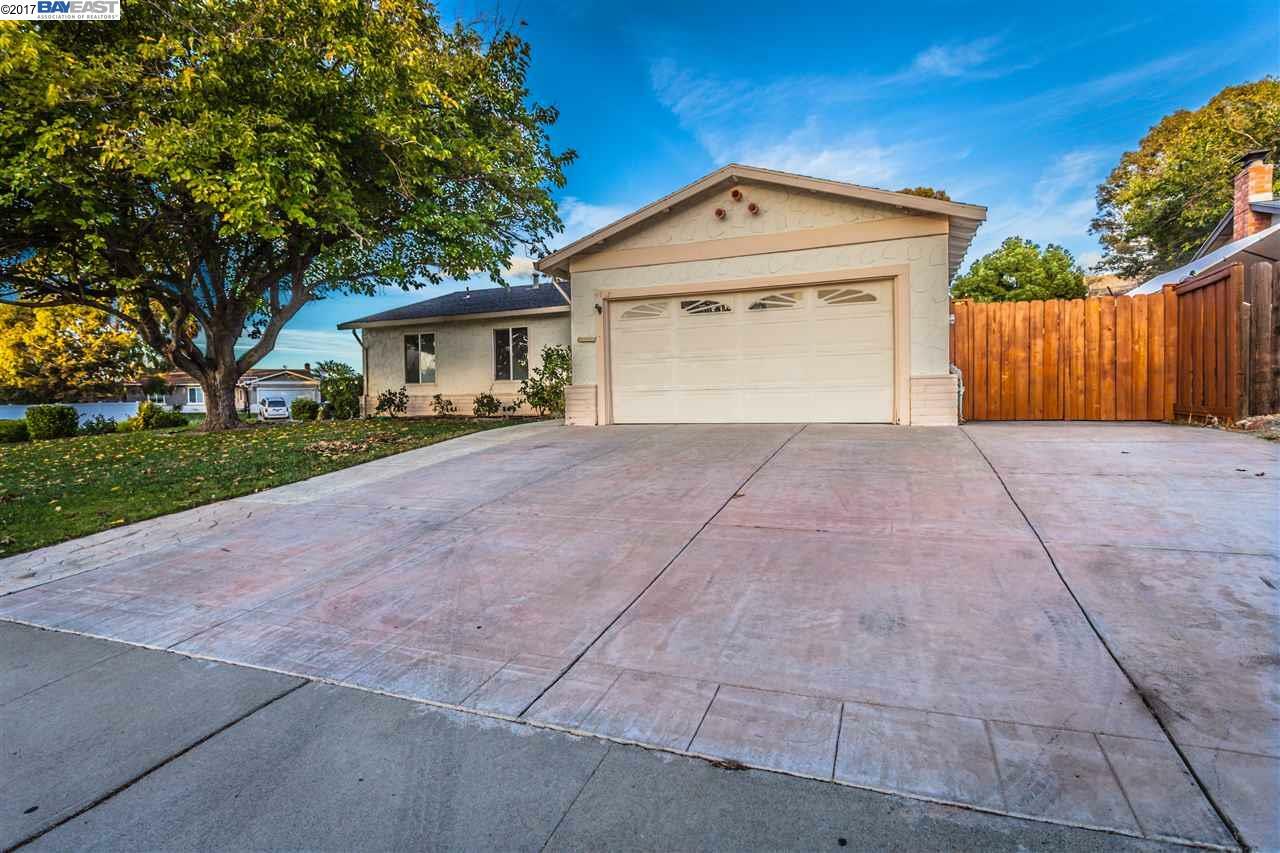 Property Photo:  4437 Palo Verde Dr  CA 94565 