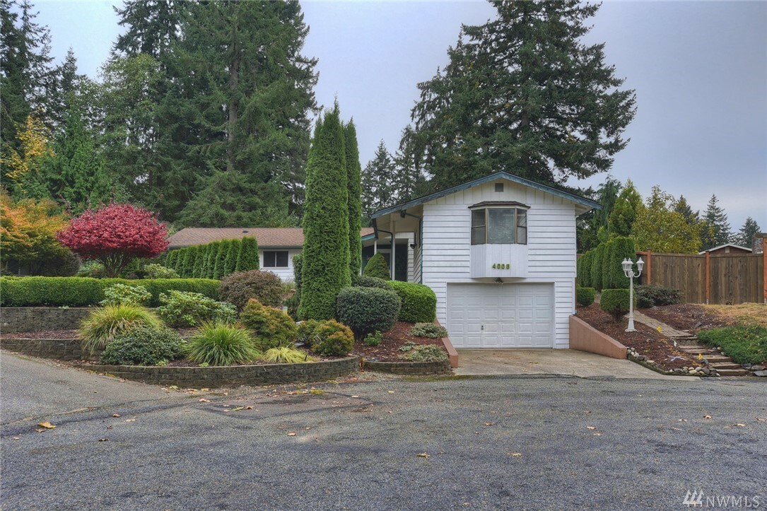 Property Photo: 4008 66th St NW WA 98335