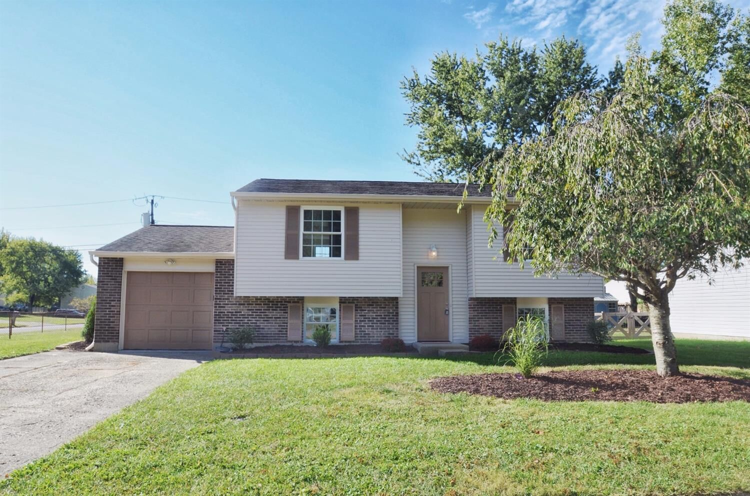 Property Photo:  1419 Wade Road  OH 45150 