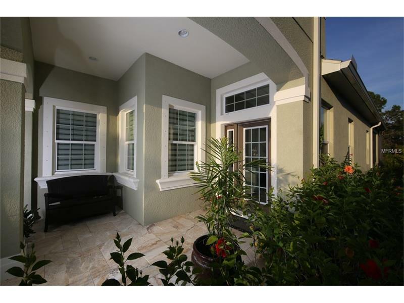 Property Photo: 1914 Crooked Lake Circle FL 34211