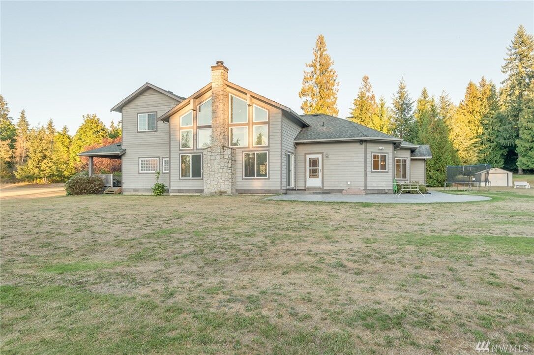 Property Photo:  24925 SE 232nd St  WA 98038 
