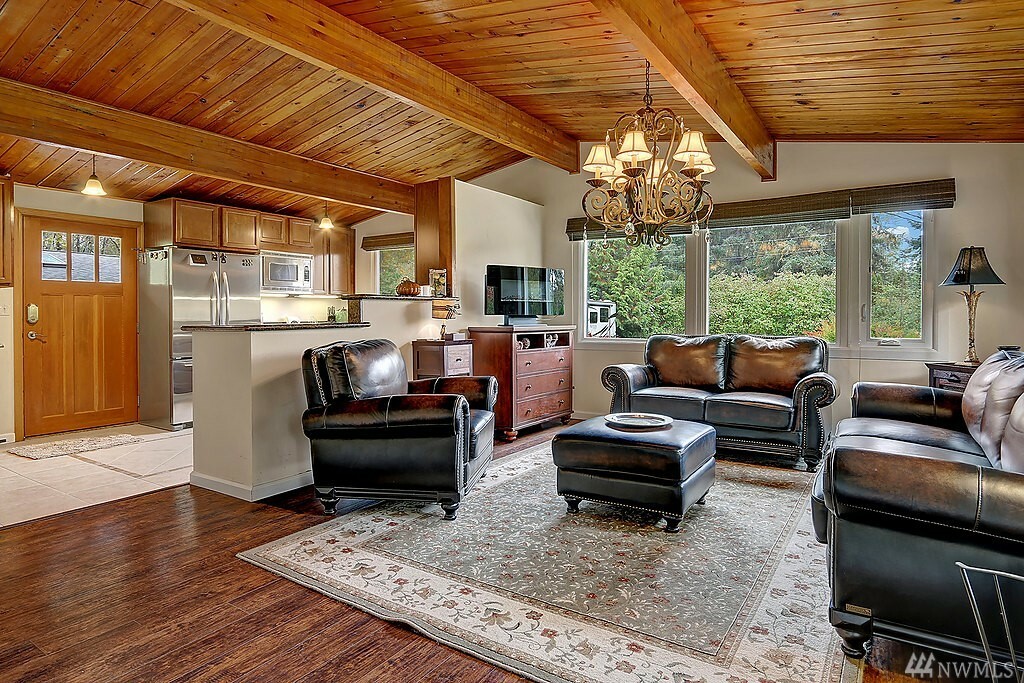 Property Photo: 9129 172nd St SE WA 98296