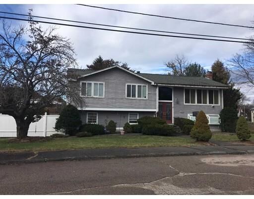 Property Photo:  7 Holly Ln  MA 02368 