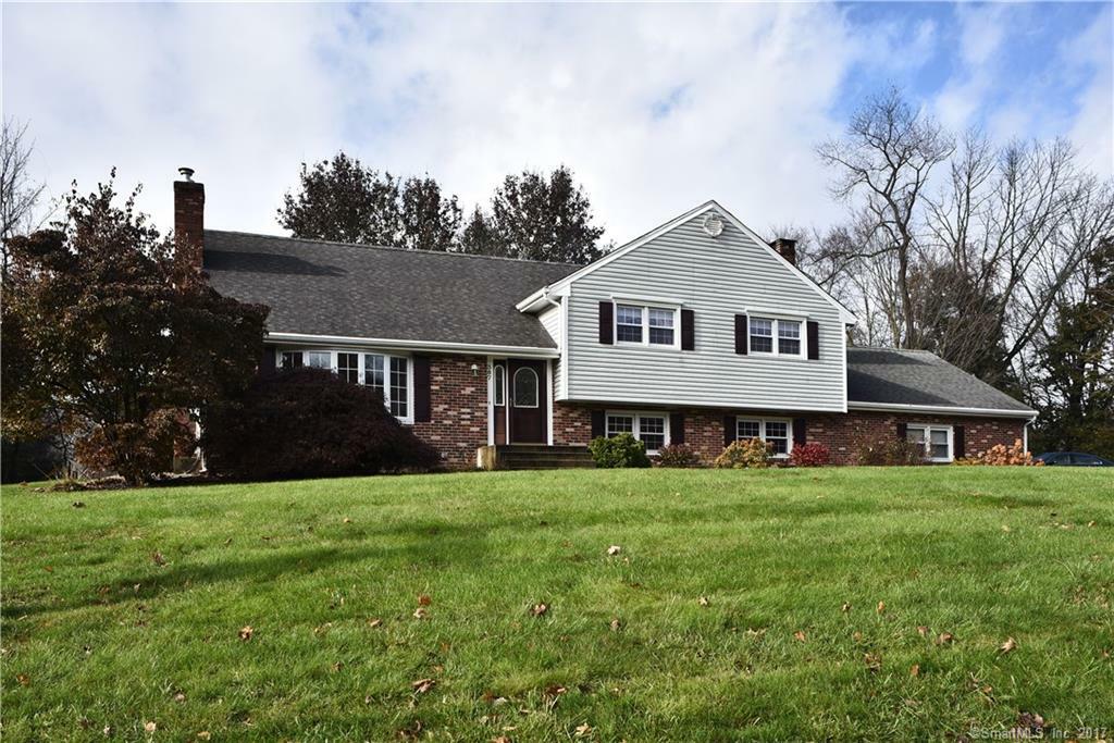 Property Photo: 387 Crestwood Drive CT 06410
