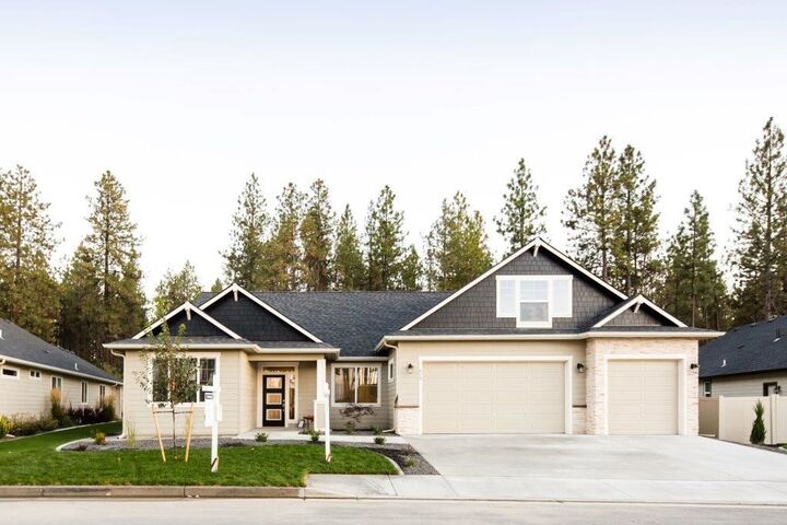 7160 S Park Ridge Dr  Spokane WA 99224 photo