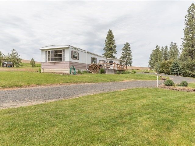 Property Photo:  30616 S North Pine Creek Rd  WA 99031 