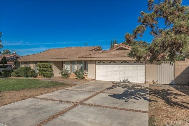 Property Photo: 17771 Meadowview Drive CA 92886