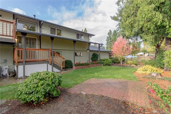 Property Photo:  4213 S 185th St  WA 98188 