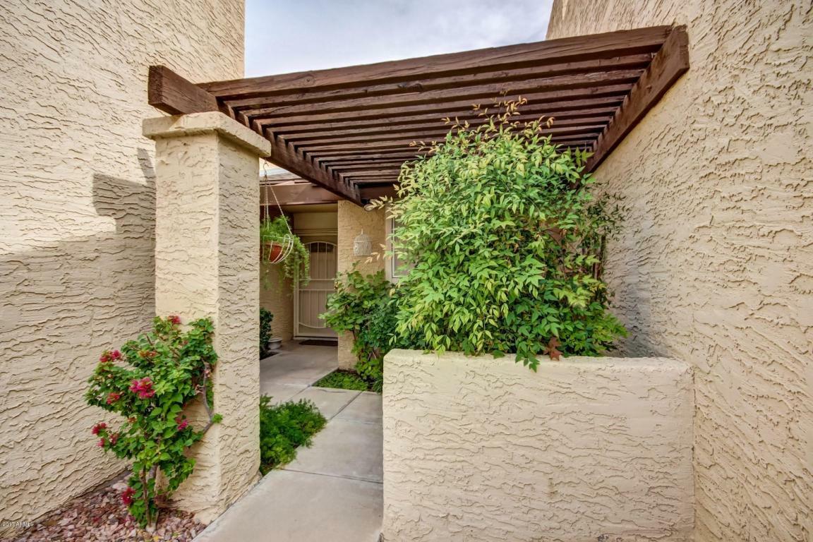 Property Photo:  2256 W Lindner Avenue 6  AZ 85202 