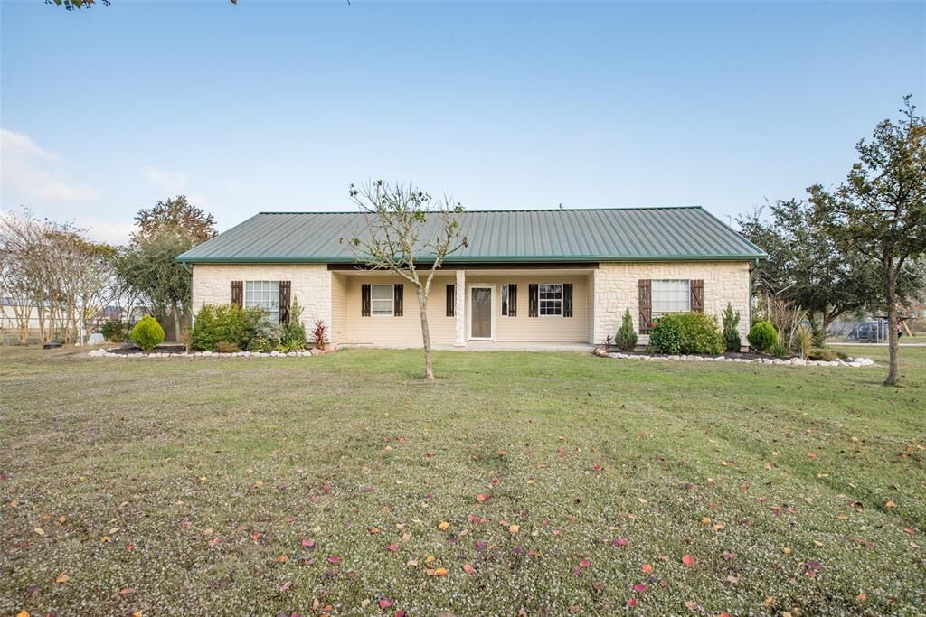 Property Photo:  6506 Fm 3180 Road  TX 77523 