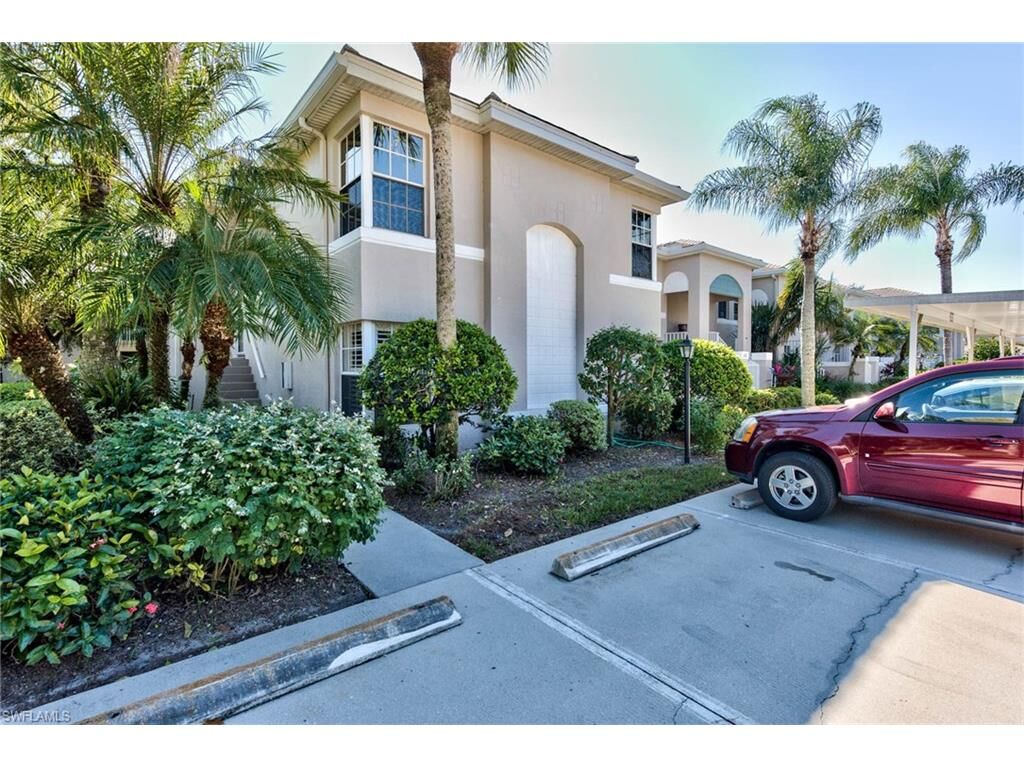Property Photo: 1771 Bermuda Greens Blvd O-1 FL 34110