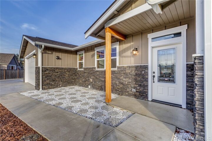 Property Photo: 8258 Quinault Rd WA 98230