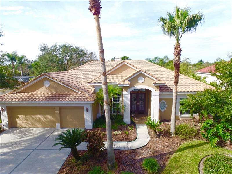 Property Photo: 17912 Arbor Greene Drive FL 33647