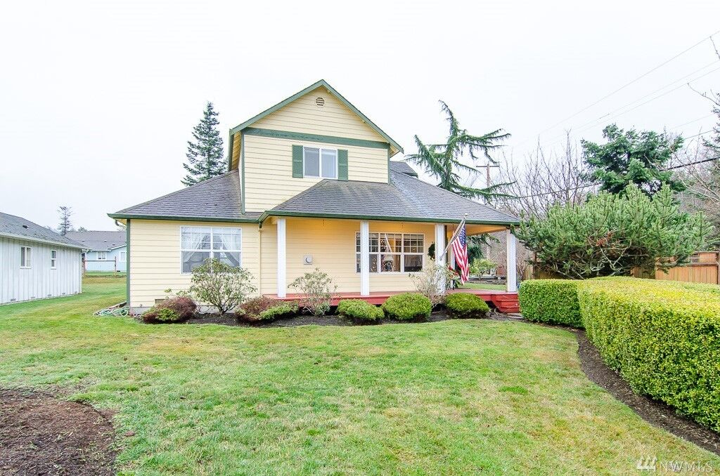 Property Photo: 4011 W 3rd St WA 98221