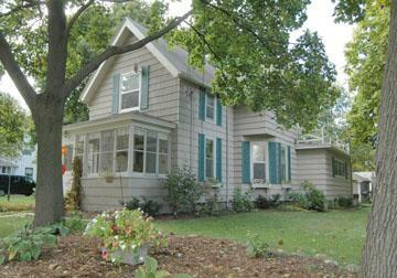 Property Photo:  216 S Maple St  WI 53066 