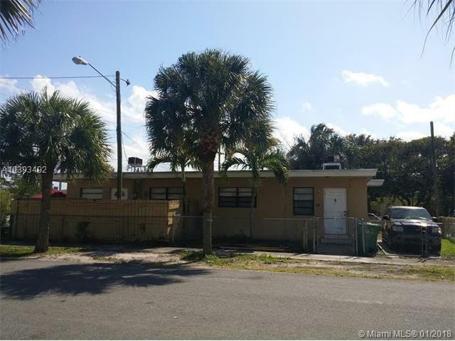 Property Photo: 402 Phippen Waiters Rd FL 33004