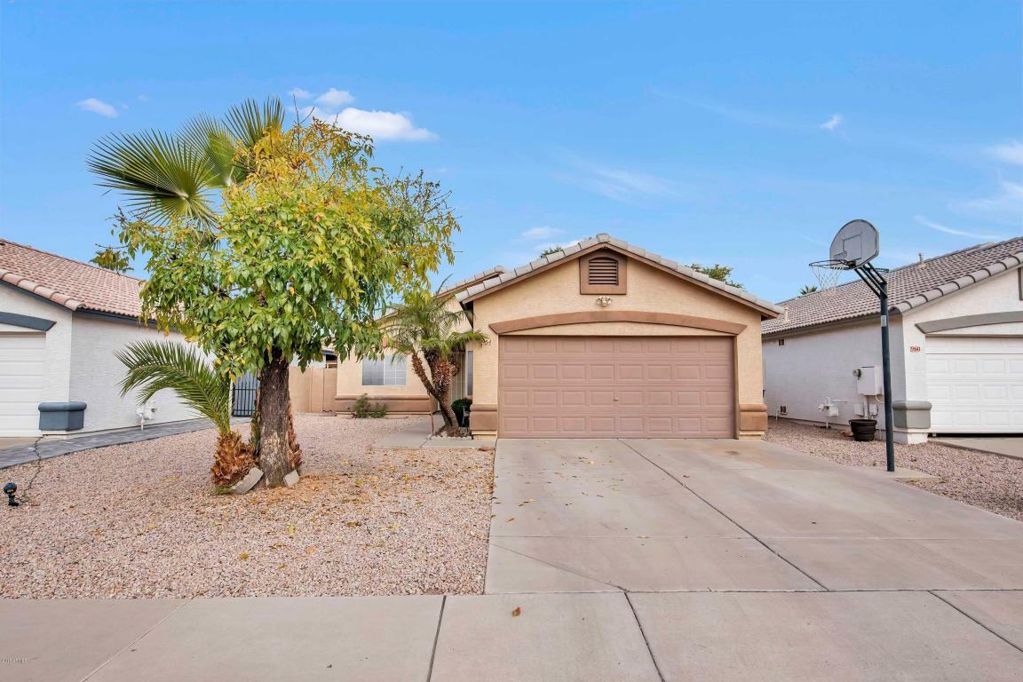 Property Photo:  954 E Morelos Street  AZ 85225 