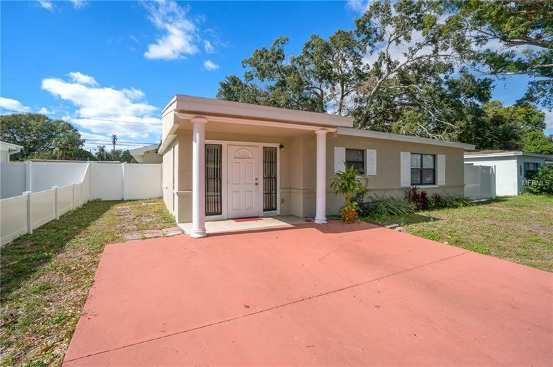 Property Photo:  4708 Murray Hill Drive  FL 33615 