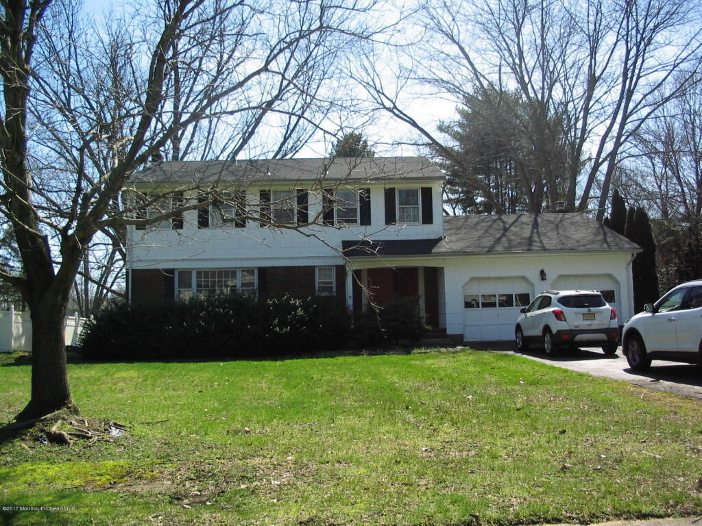 Property Photo:  14 Sandybrook Road  NJ 07726 