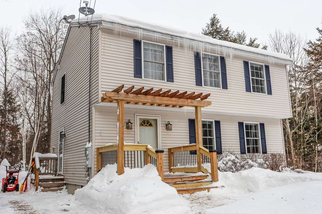 Property Photo:  44 Jefferson Drive  NH 03244 