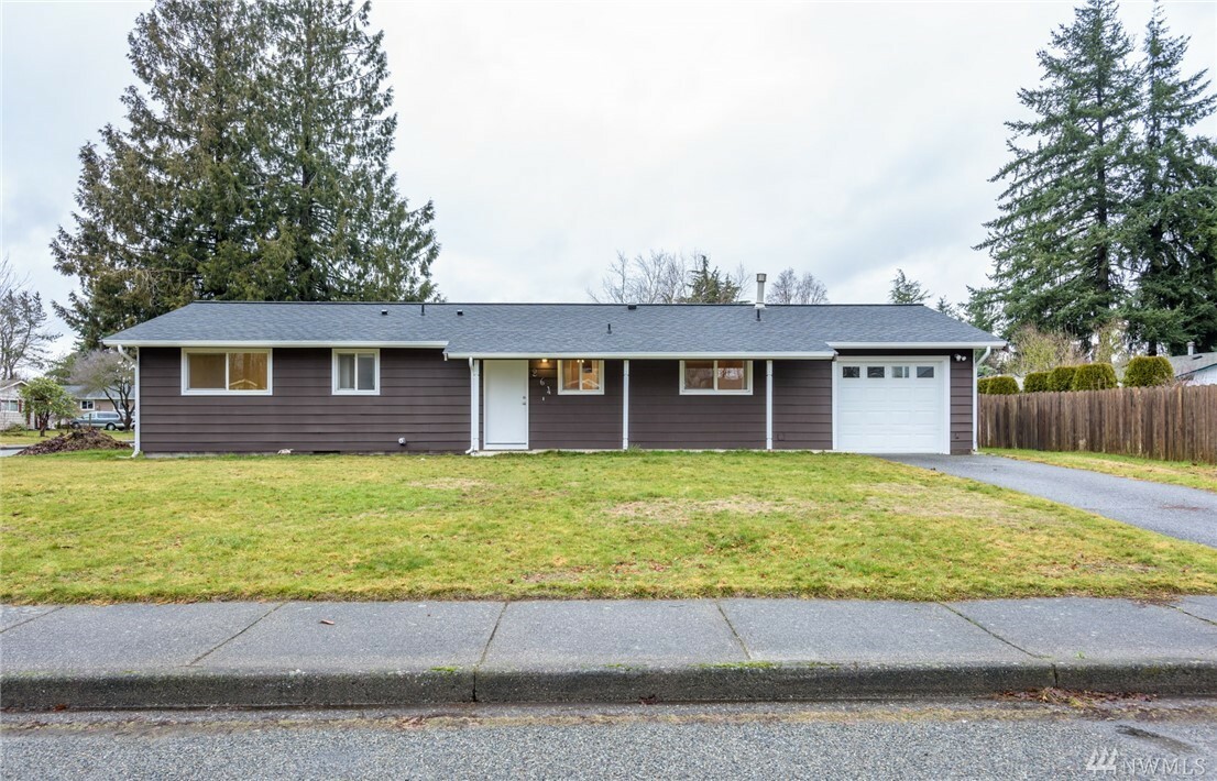 Property Photo:  264 Pollman Cir  WA 98264 