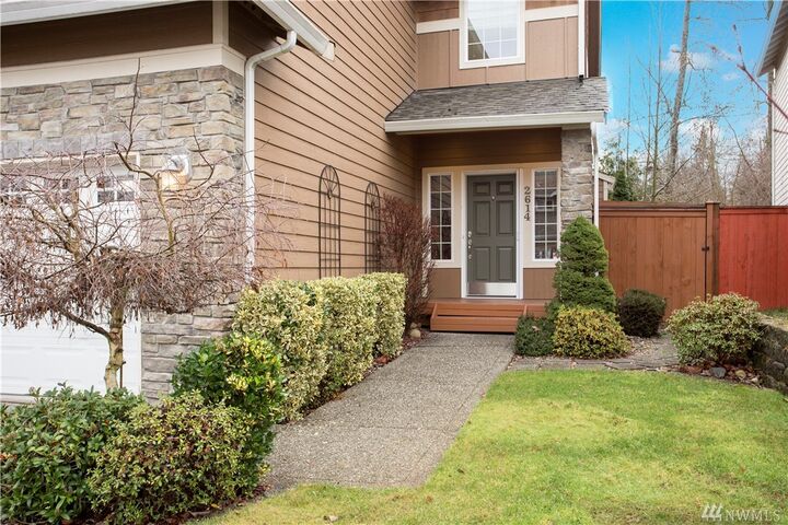 Property Photo: 2614 145th St SW WA 98087