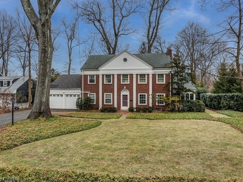 Property Photo:  54 Fairview Ave  NJ 07928 