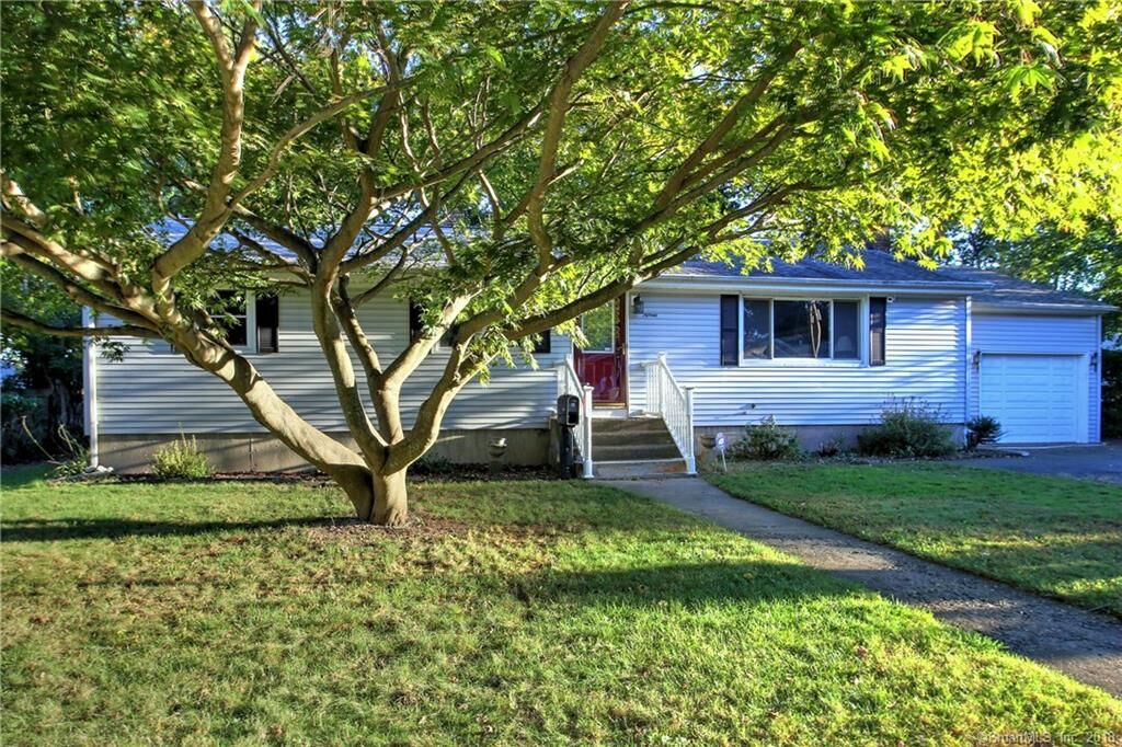 Property Photo: 15 Albert Street CT 06460