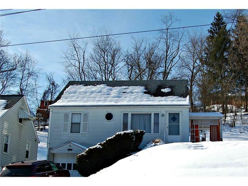 Property Photo:  6212 Pleasant St  PA 15129 