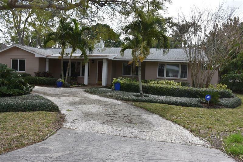 Property Photo:  1766 Loma Linda Street  FL 34239 