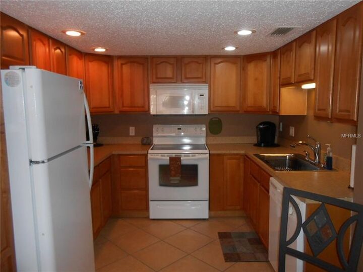 Property Photo:  370 Base Avenue E 208  FL 34285 