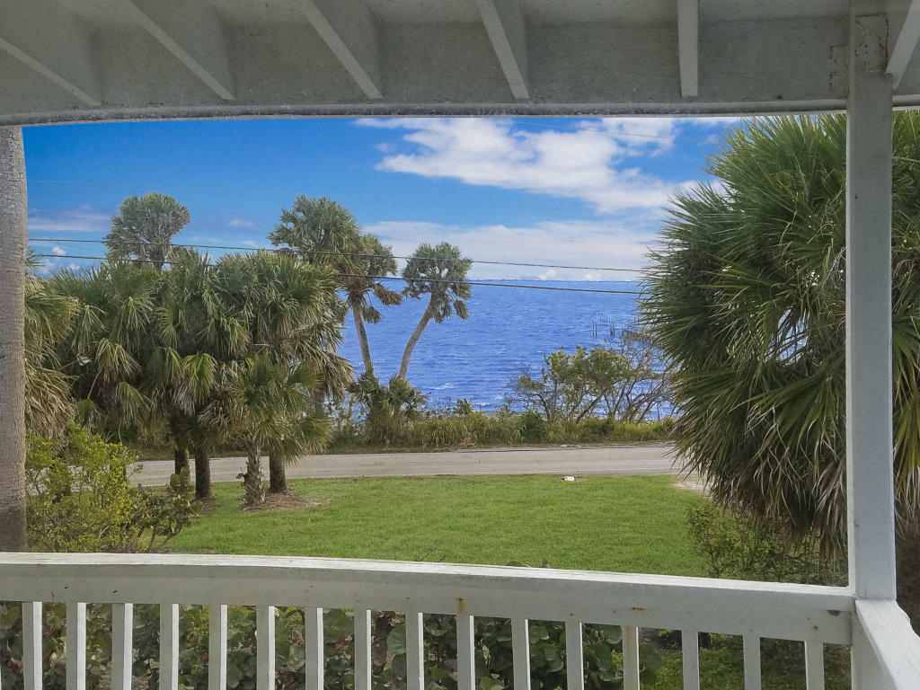 Property Photo:  10301 S Indian River Drive  FL 34982 