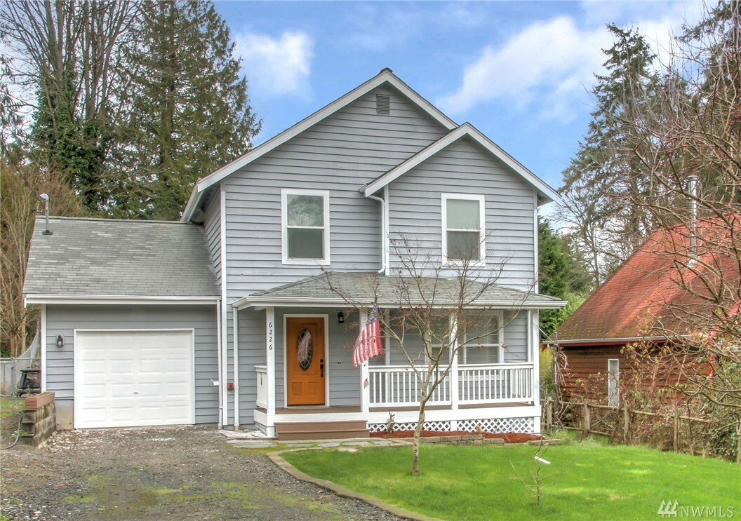 Property Photo:  6226 NE Center St  WA 98392 