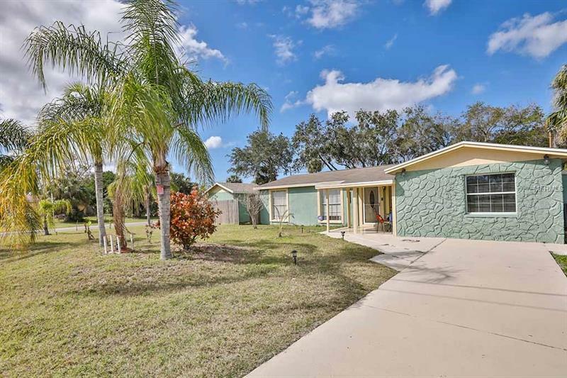 Property Photo:  6300 Florida Circle W  FL 33572 