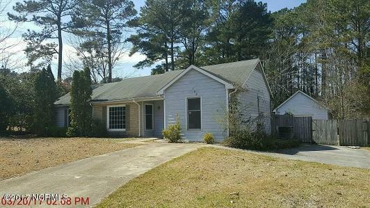 Property Photo:  103 Lennox Circle  NC 28546 