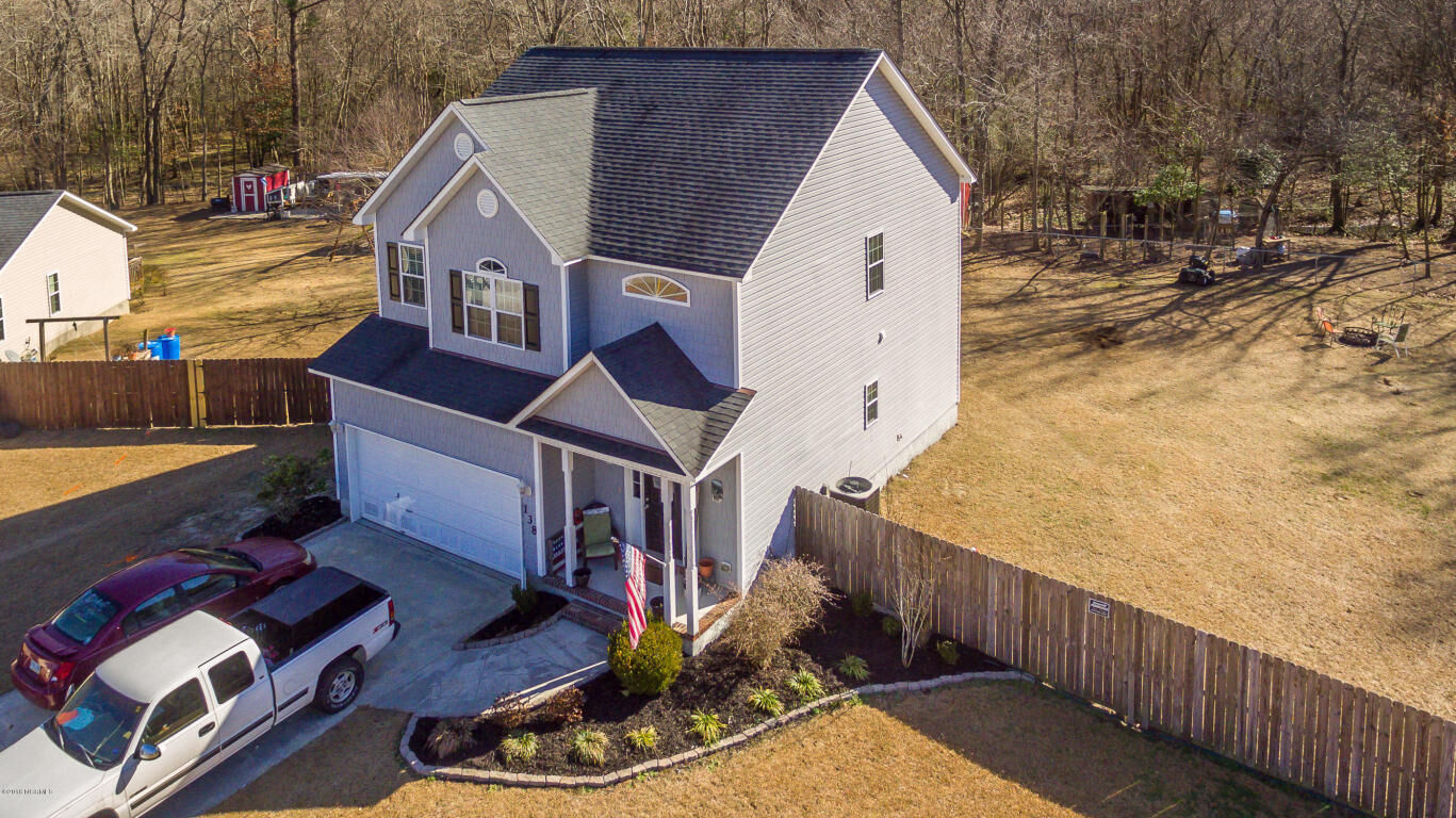 Property Photo:  138 Briar Hollow Drive  NC 28540 