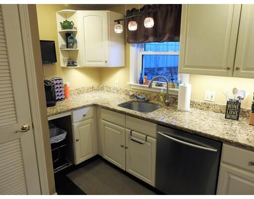 Property Photo:  3 Oak Ridge Rd  MA 01904 